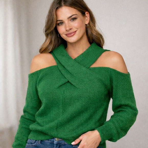 Cupshe Sweaters - NEW Cupshe Green Ribbed Knit Cold Shoulder Sweater Long Sleeve Pullover M